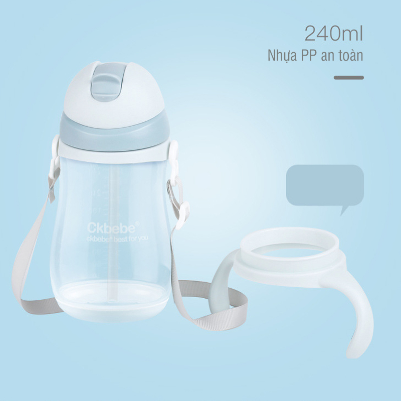 Bình uống nước có tay cầm và dây đeo Ck Bebe nhựa PP 240ml ( SLL ib zalo) - tongkhothienan.com