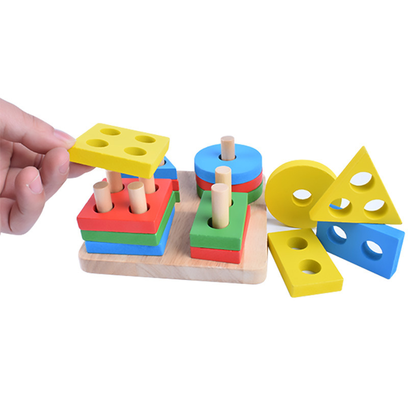 Đồ chơi trẻ em thả hình khối 4 cọc gỗ - tongkhothienan.com