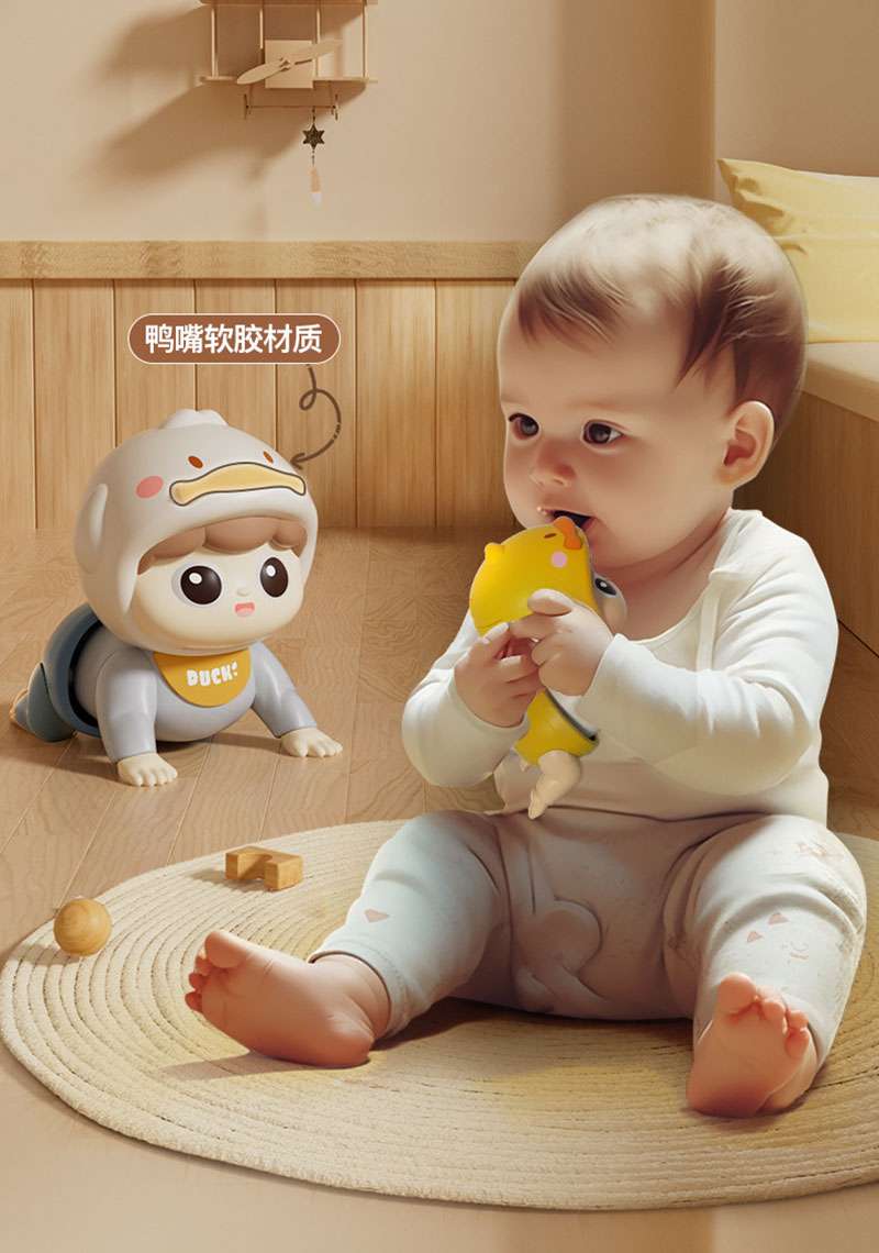 Em bé tập bò HD216