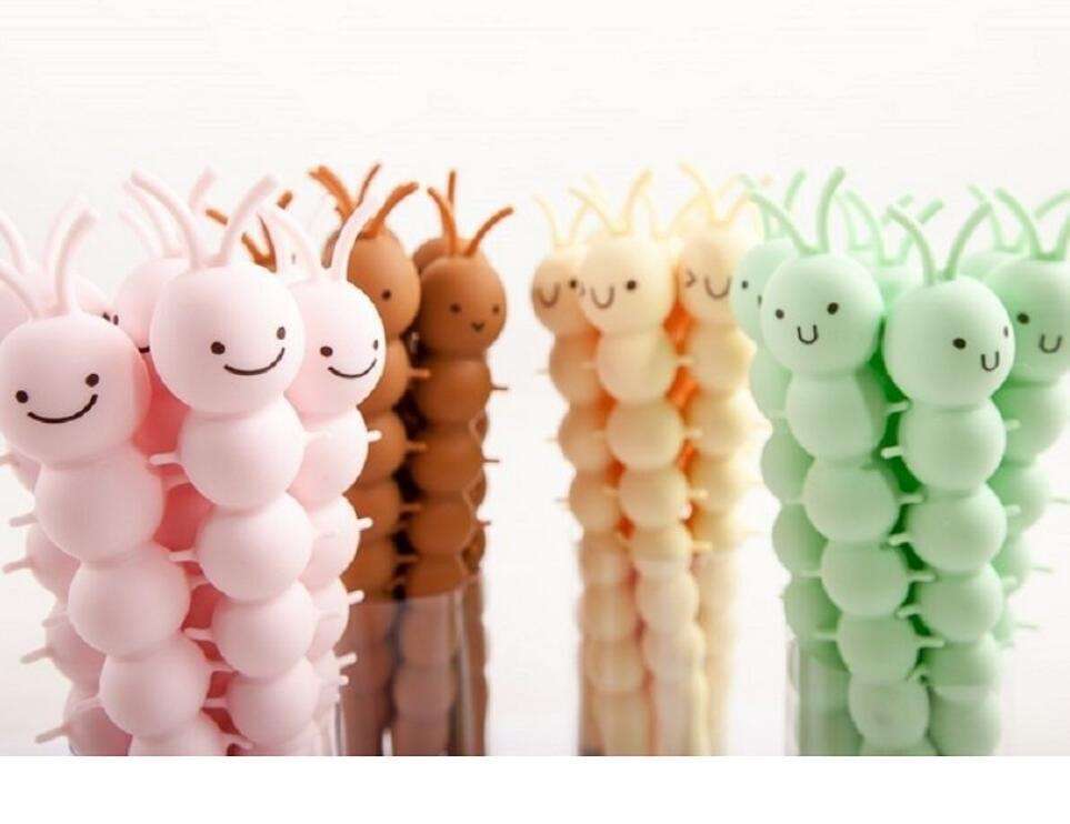 Bút bi nhiều mẫu hk031