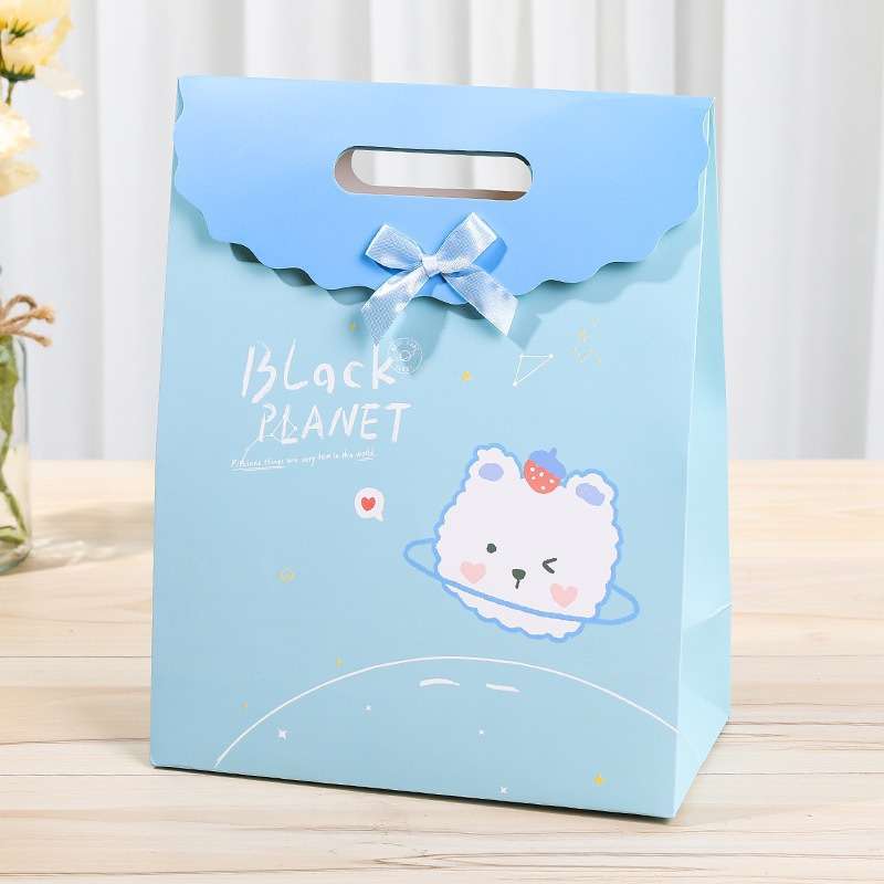 Túi giấy đựng quà ivory hk177 Túi giấy đựng quà ivory hk177
